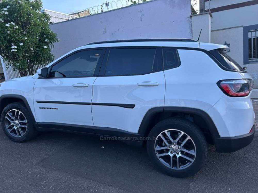 JEEP - COMPASS - 2018/2019 - Branca - R$ 93.000,00