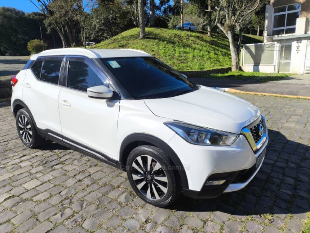 NISSAN - KICKS - 2019/2020 - Branca - Sob Consulta