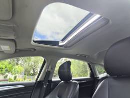 FORD - FUSION - 2013/2014 - Branca - R$ 74.800,00