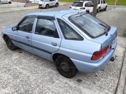 FORD - ESCORT - 1998/1998 - Azul - R$ 8.600,00