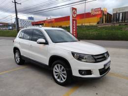 VOLKSWAGEN - TIGUAN - 2012/2013 - Branca - R$ 68.900,00