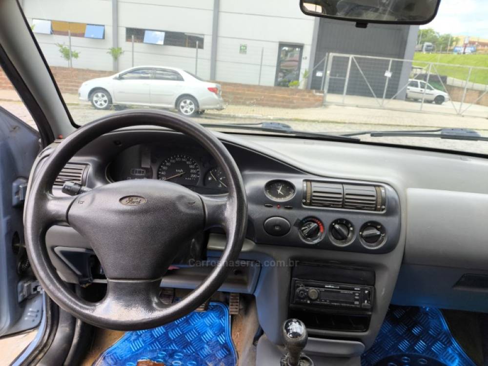 FORD - ESCORT - 1998/1998 - Azul - R$ 8.600,00