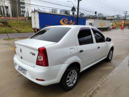 RENAULT - LOGAN - 2010/2011 - Branca - R$ 22.900,00