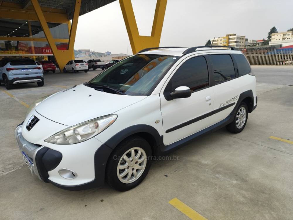 PEUGEOT - 207 - 2010/2011 - Branca - R$ 22.900,00