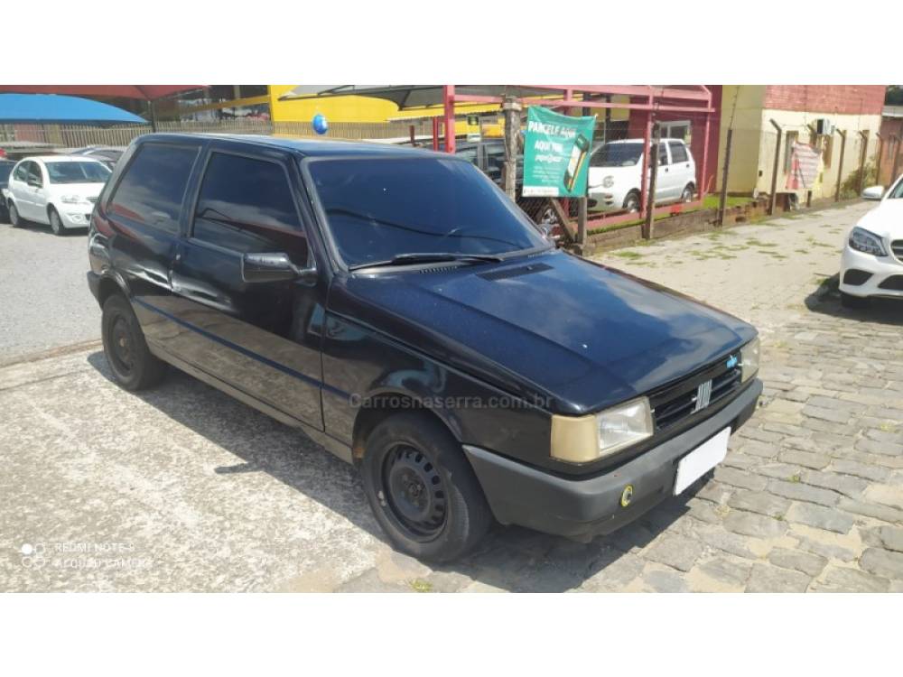 FIAT - UNO - 1990/1991 - Preta - R$ 9.000,00