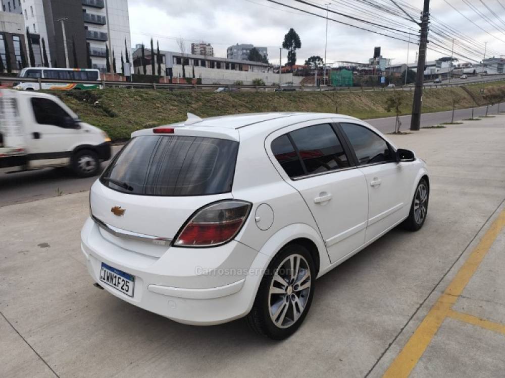 CHEVROLET - VECTRA - 2010/2010 - Branca - R$ 39.900,00