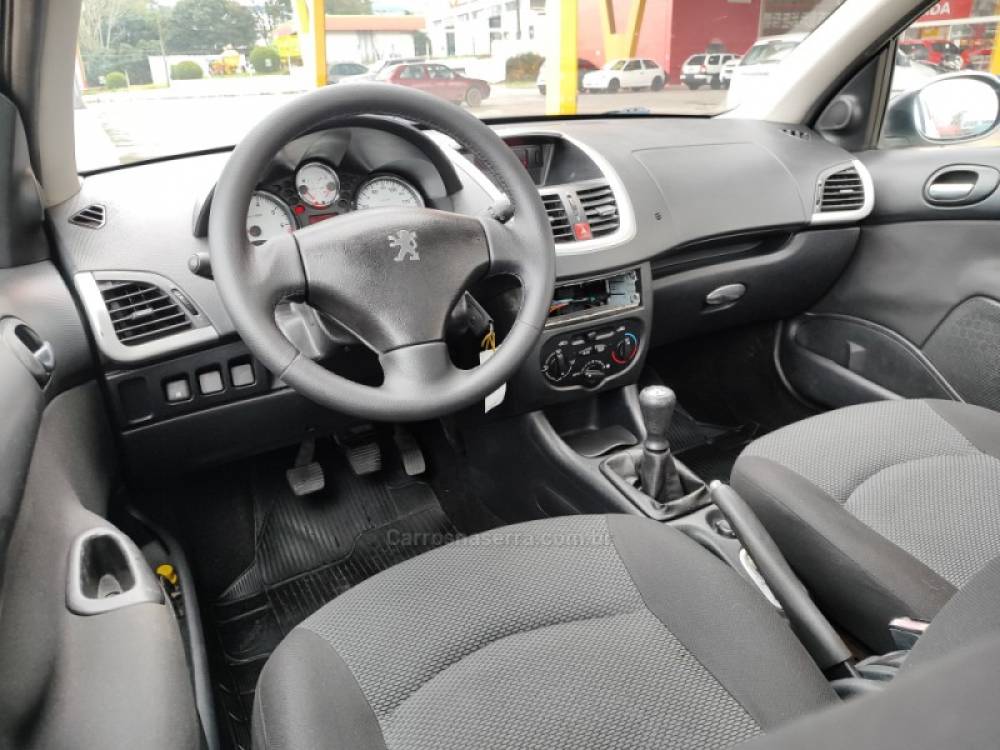 PEUGEOT - 207 - 2012/2013 - Cinza - R$ 27.900,00