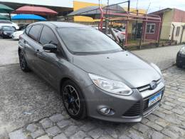 FORD - FOCUS - 2014/2015 - Cinza - R$ 48.900,00