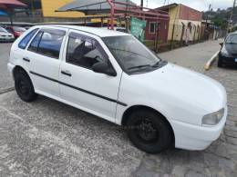 VOLKSWAGEN - GOL - 1997/1998 - Branca - R$ 9.900,00