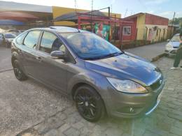 FORD - FOCUS - 2009/2009 - Cinza - R$ 39.900,00