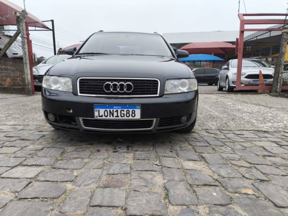 AUDI - A4 - 2002/2003 - Preta - R$ 27.800,00