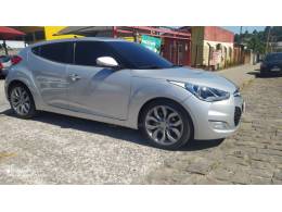 HYUNDAI - VELOSTER - 2011/2012 - Prata - R$ 60.900,00