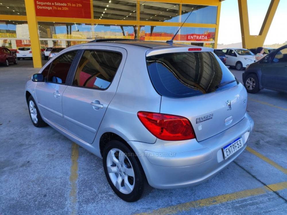 PEUGEOT - 307 - 2009/2010 - Prata - R$ 28.900,00