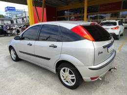 FORD - FOCUS - 2008/2009 - Cinza - R$ 28.900,00