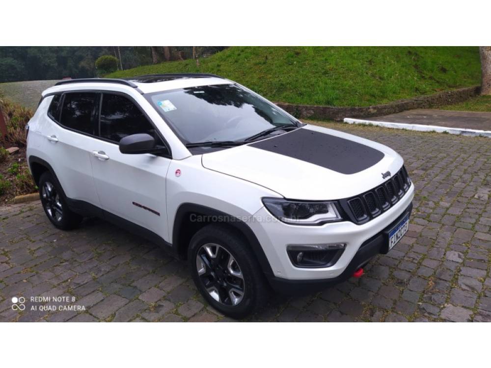 JEEP - COMPASS - 2017/2018 - Branca - R$ 120.000,00