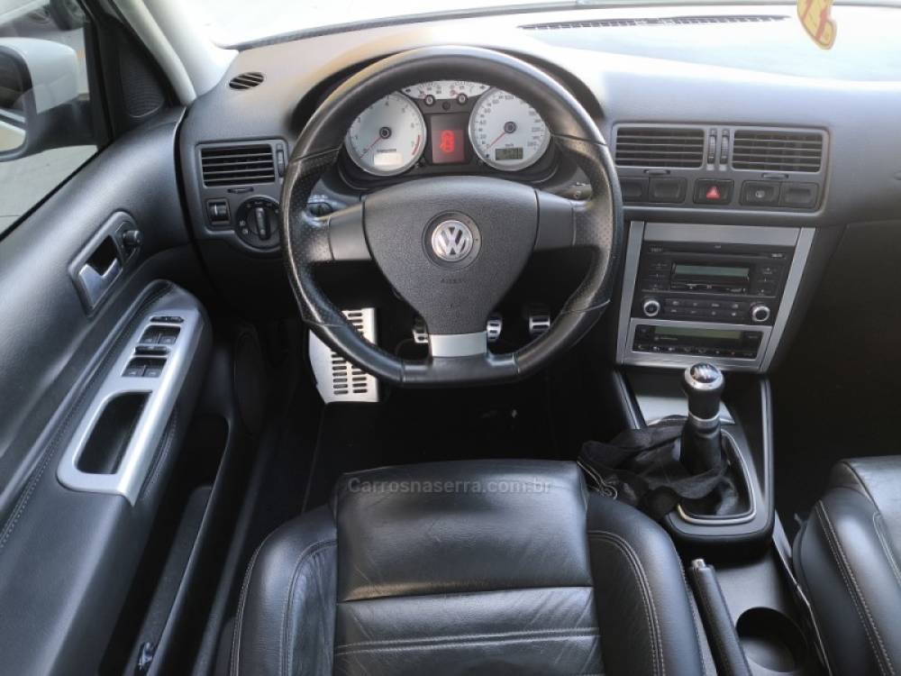 VOLKSWAGEN - GOLF - 2012/2013 - Branca - R$ 60.800,00