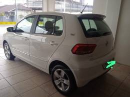 VOLKSWAGEN - FOX - 2016/2017 - Branca - R$ 54.500,00