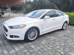 FORD - FUSION - 2013/2014 - Branca - R$ 74.800,00