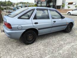 FORD - ESCORT - 1998/1998 - Azul - R$ 8.600,00