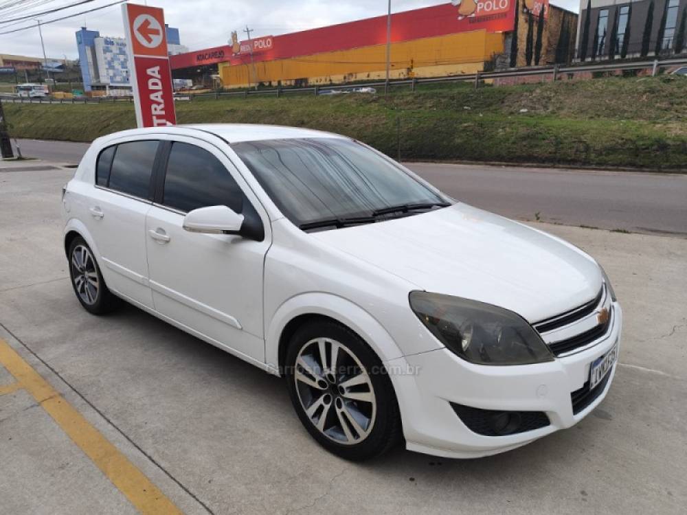 CHEVROLET - VECTRA - 2010/2010 - Branca - R$ 39.900,00