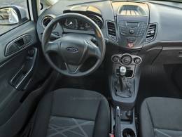 FORD - FIESTA - 2014/2015 - Branca - R$ 39.900,00