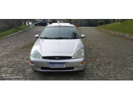 FORD - FOCUS - 2000/2001 - Prata - R$ 19.800,00