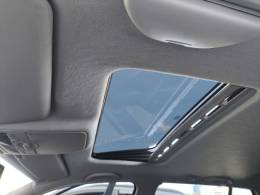 VOLKSWAGEN - GOLF - 2012/2013 - Branca - R$ 60.800,00