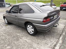 FORD - ESCORT - 1995/1996 - Cinza - R$ 12.800,00