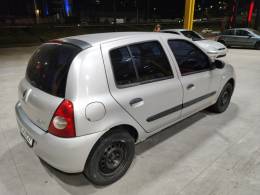 RENAULT - CLIO - 2010/2011 - Cinza - R$ 20.900,00