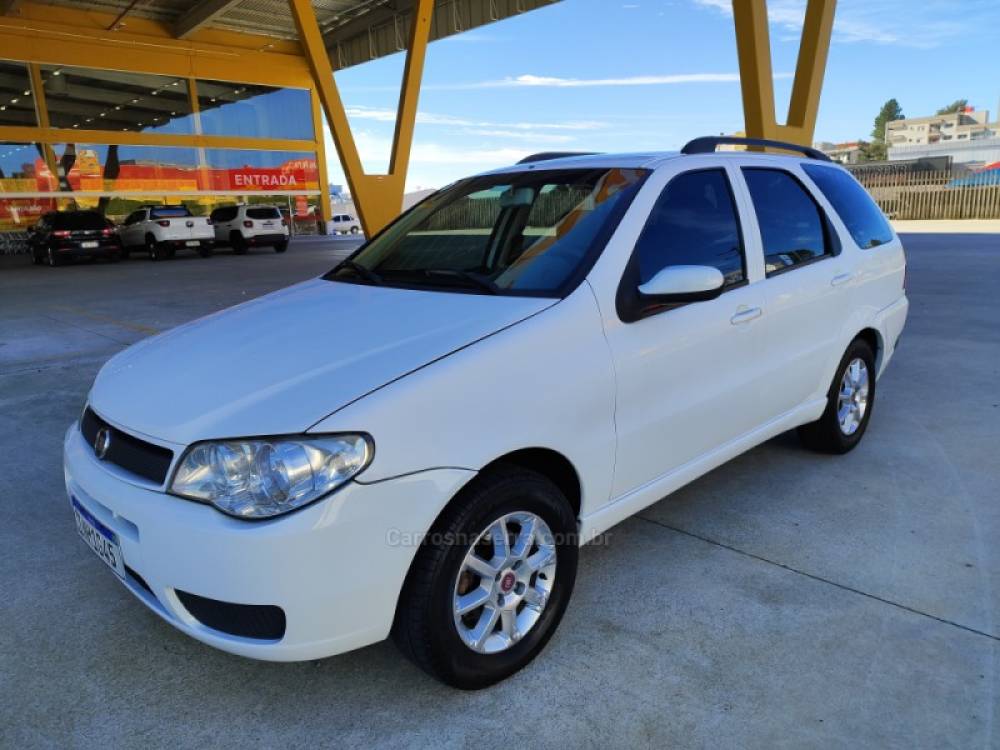 FIAT - PALIO - 2006/2007 - Branca - R$ 25.900,00