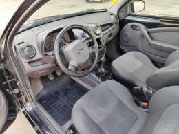 FORD - KA - 2011/2012 - Preta - R$ 23.900,00