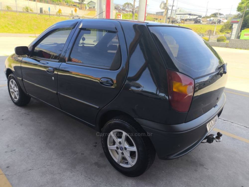 FIAT - PALIO - 2000/2001 - Verde - Sob Consulta