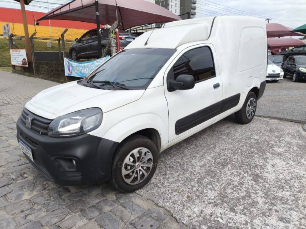 FIAT - FIORINO - 2023/2024 - Branca - R$ 91.800,00
