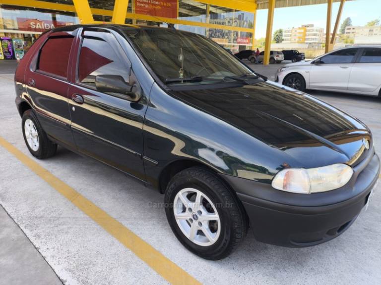 FIAT - PALIO - 2000/2001 - Verde - Sob Consulta