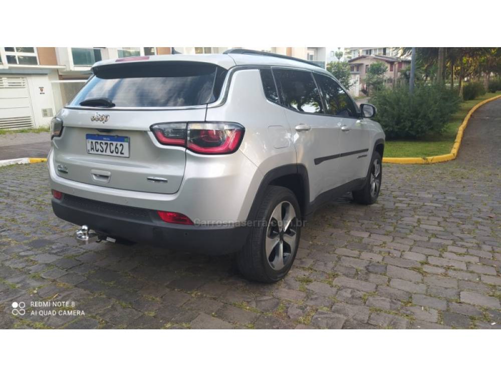 JEEP - COMPASS - 2016/2017 - Prata - R$ 86.800,00