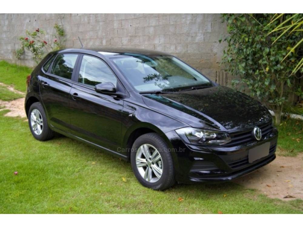 VOLKSWAGEN - POLO - 2017/2018 - Preta - R$ 67.800,00