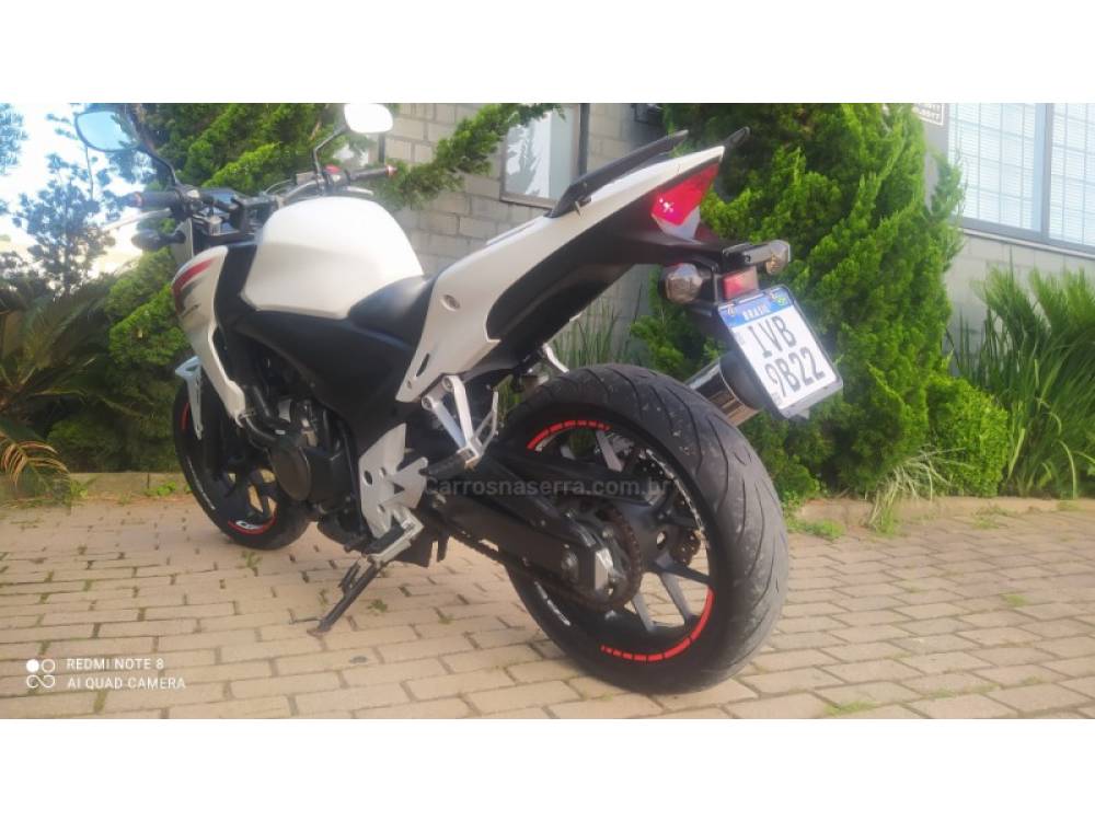 HONDA - CB 500F - 2013/2014 - Branca - R$ 25.500,00