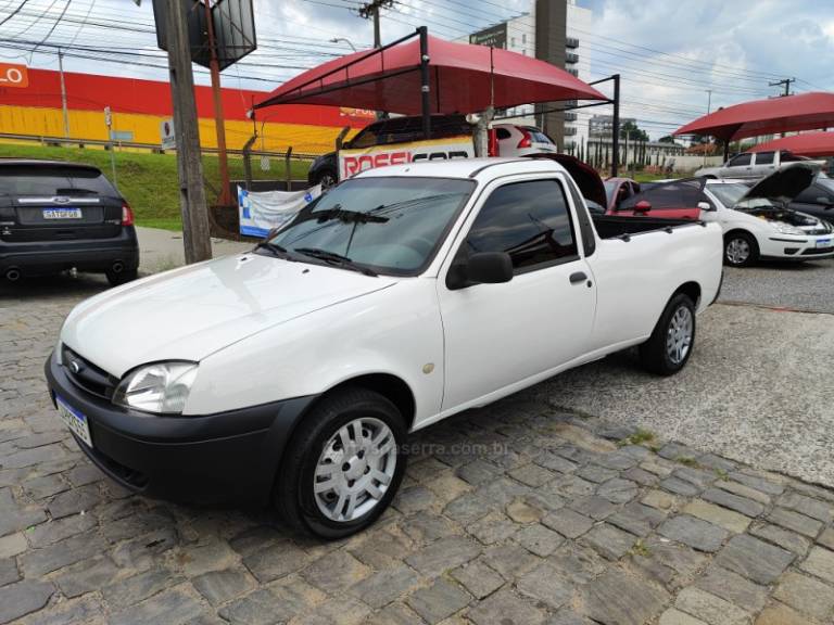 FORD - COURIER - 2009/2009 - Branca - R$ 30.900,00
