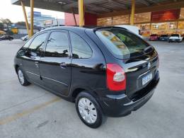 CITROËN - XSARA PICASSO - 2006/2007 - Preta - R$ 17.900,00