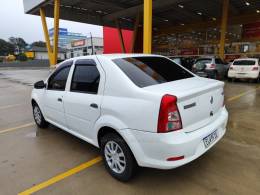 RENAULT - LOGAN - 2010/2011 - Branca - R$ 22.900,00