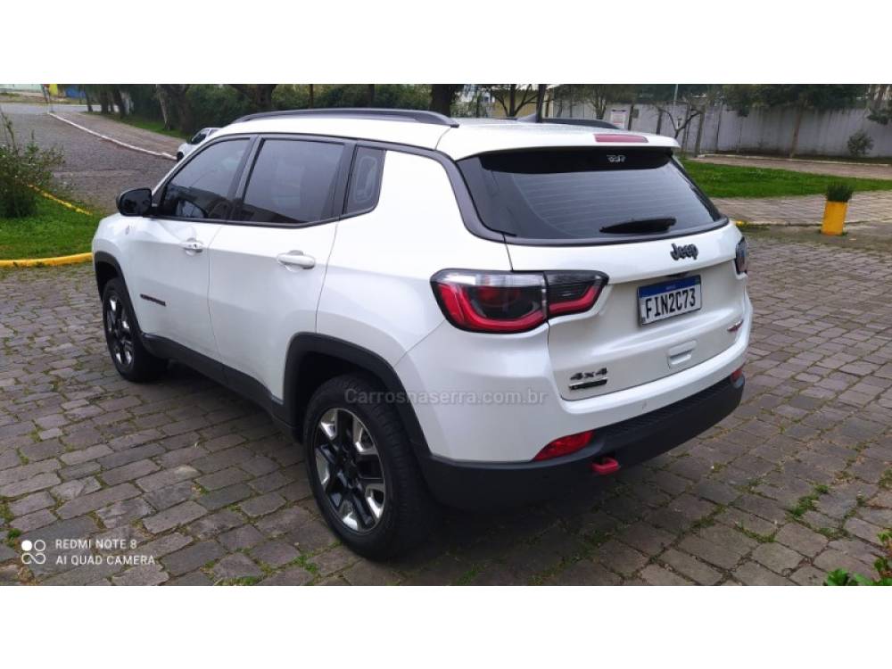 JEEP - COMPASS - 2017/2018 - Branca - R$ 120.000,00