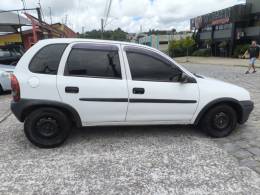 CHEVROLET - CORSA - 1998/1999 - Branca - R$ 13.500,00