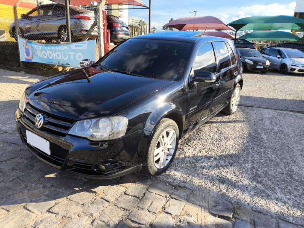 VOLKSWAGEN - GOLF - 2009/2010 - Preta - R$ 50.000,00