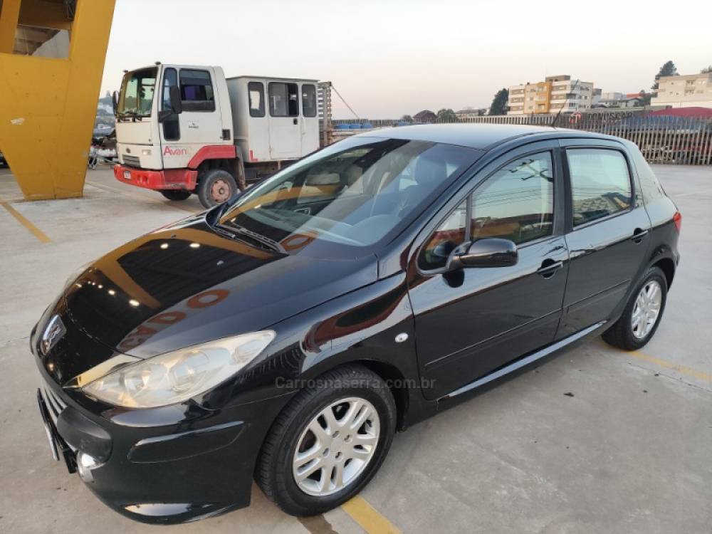 PEUGEOT - 307 - 2007/2008 - Preta - R$ 24.900,00