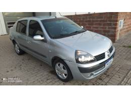 RENAULT - CLIO - 2004/2005 - Prata - R$ 15.800,00