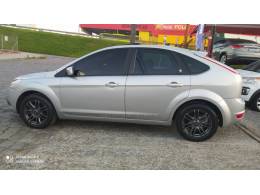 FORD - FOCUS - 2009/2009 - Prata - R$ 39.800,00