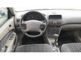 TOYOTA - COROLLA - 2000/2001 - Prata - R$ 24.800,00