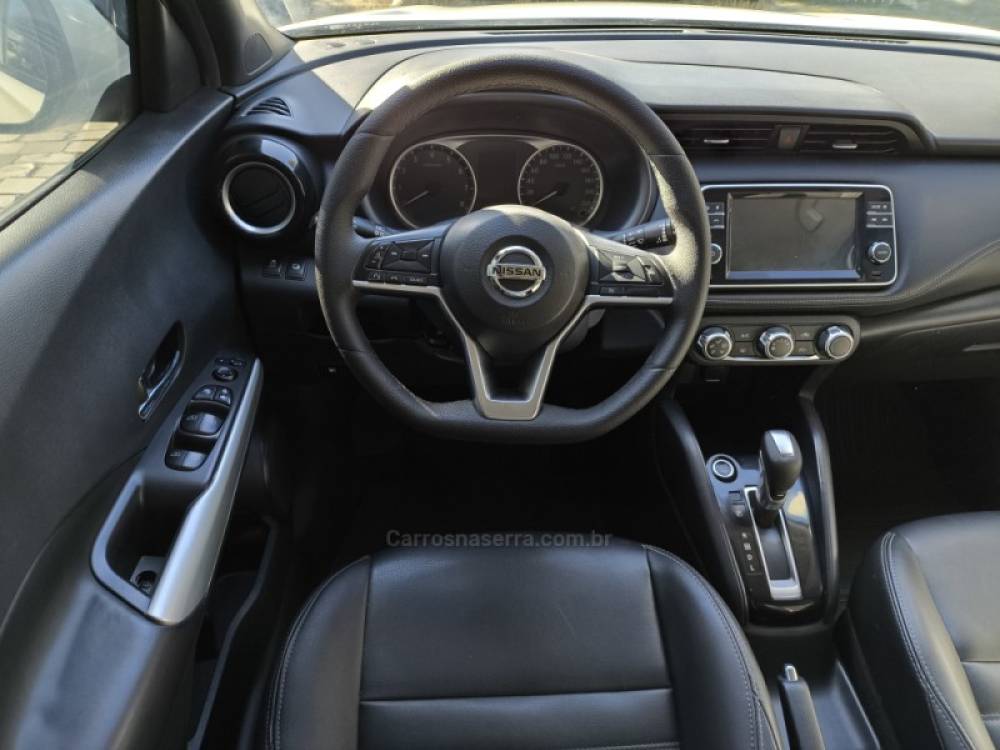 NISSAN - KICKS - 2019/2020 - Branca - Sob Consulta