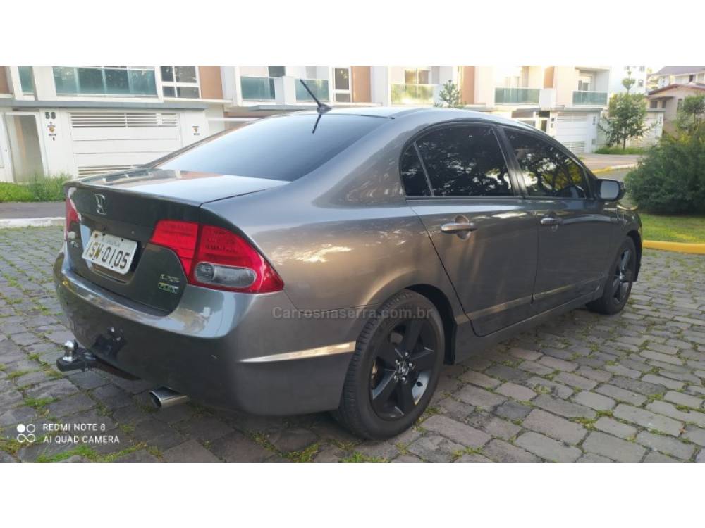 HONDA - CIVIC - 2007/2008 - Cinza - R$ 45.800,00