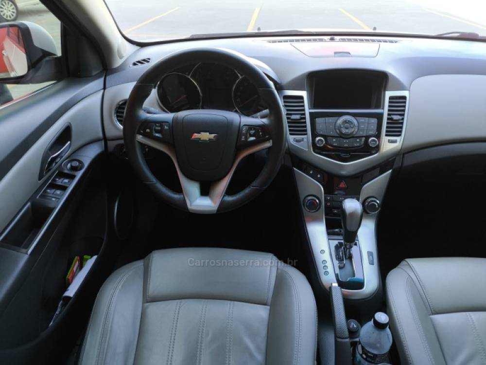 CHEVROLET - CRUZE - 2011/2012 - Branca - R$ 58.800,00